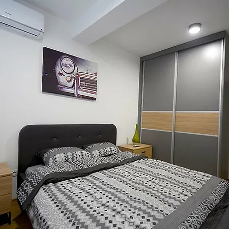 Apartman In City Center